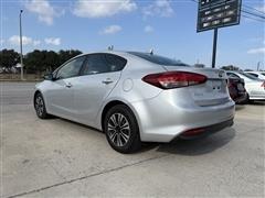 2017 Kia Forte 