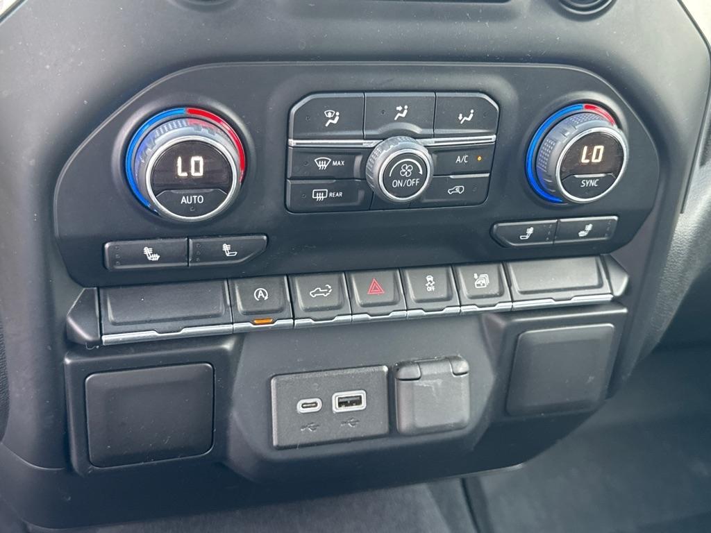 2019 Chevrolet Silverado 1500 LT - Photo 18