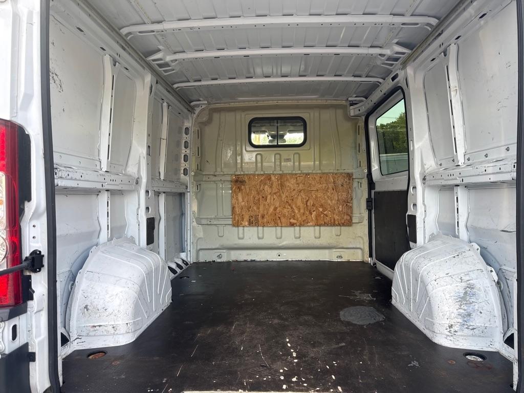 RAM Promaster 1500 Low Roof Tradesman 118-in. WB 2017
