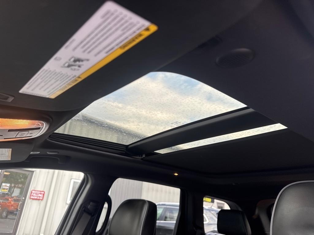 2020 Jeep Grand Cherokee Overland - Photo 13