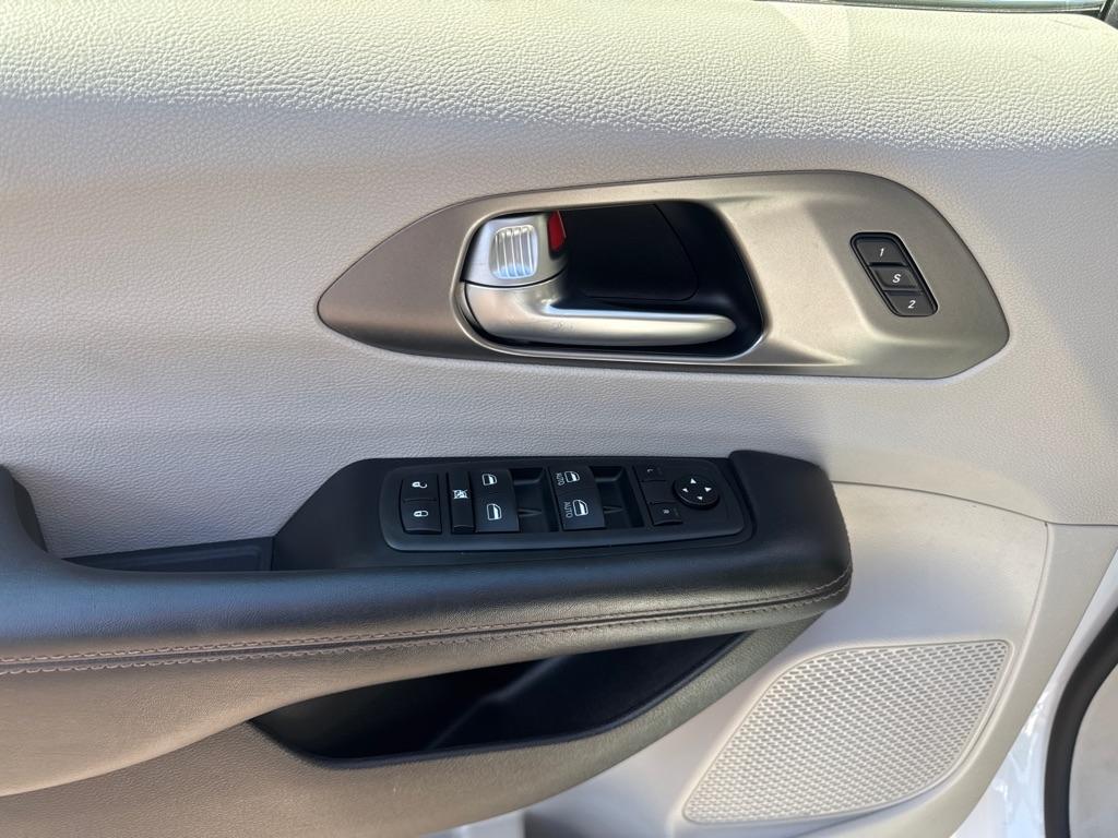 Chrysler Pacifica Touring-L 2020