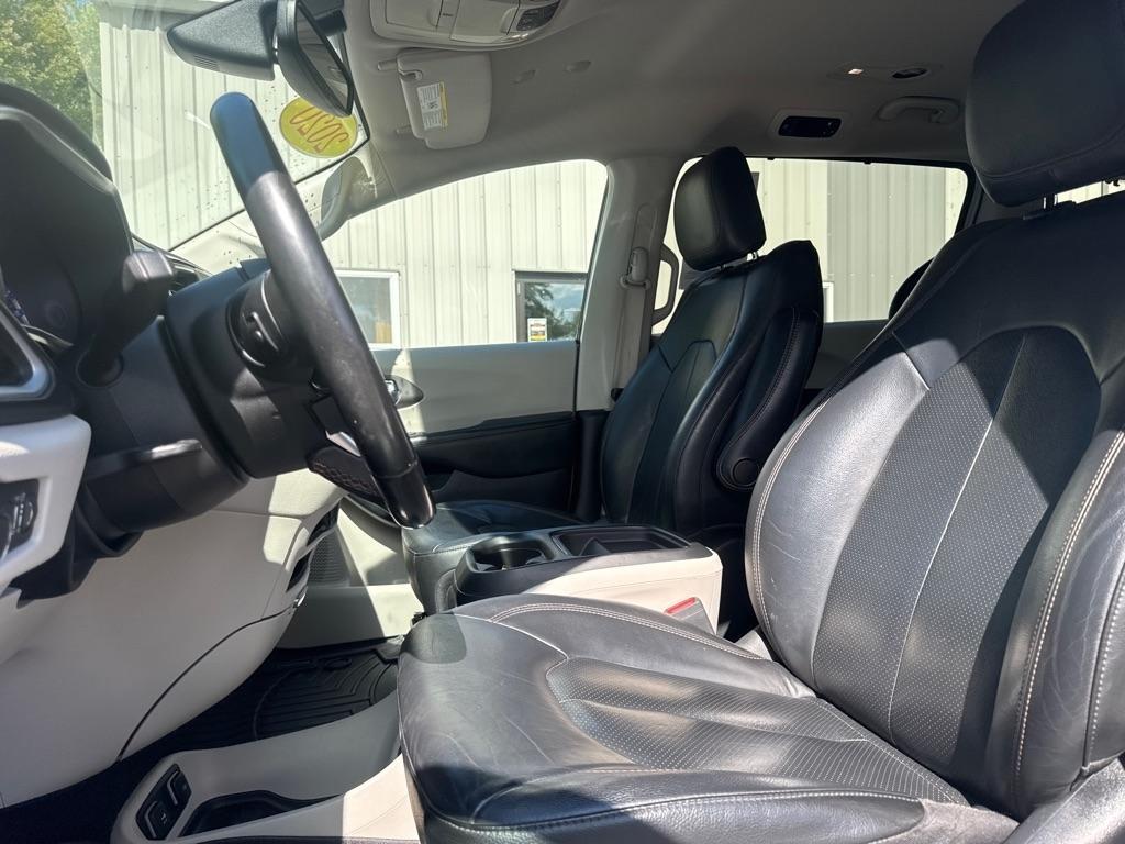 Chrysler Pacifica Touring-L 2020