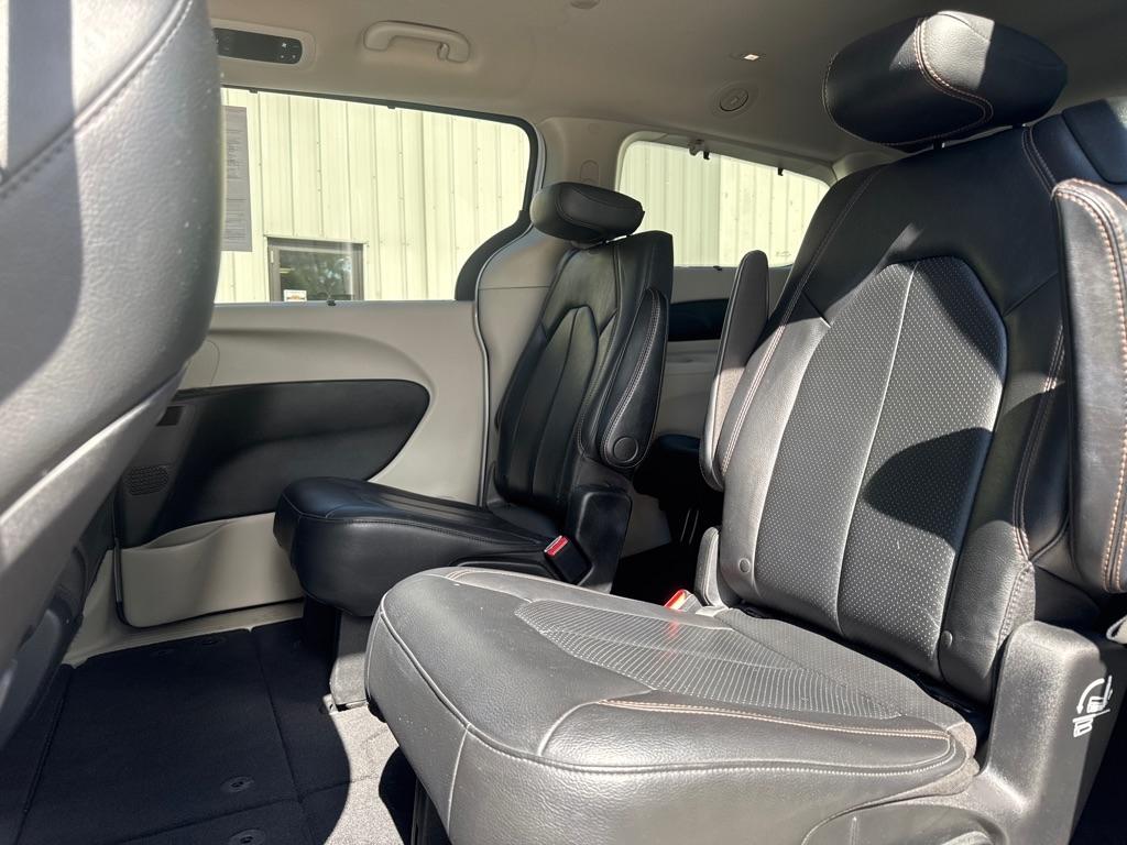 Chrysler Pacifica Touring-L 2020