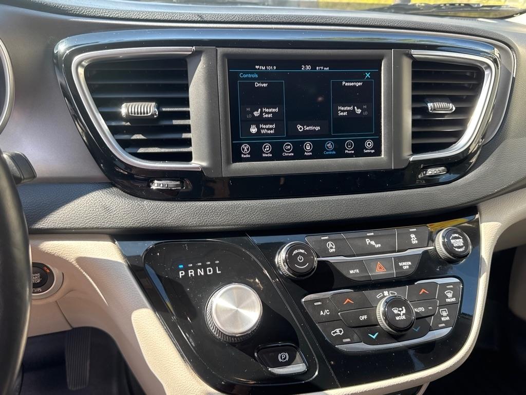 Chrysler Pacifica Touring-L 2020