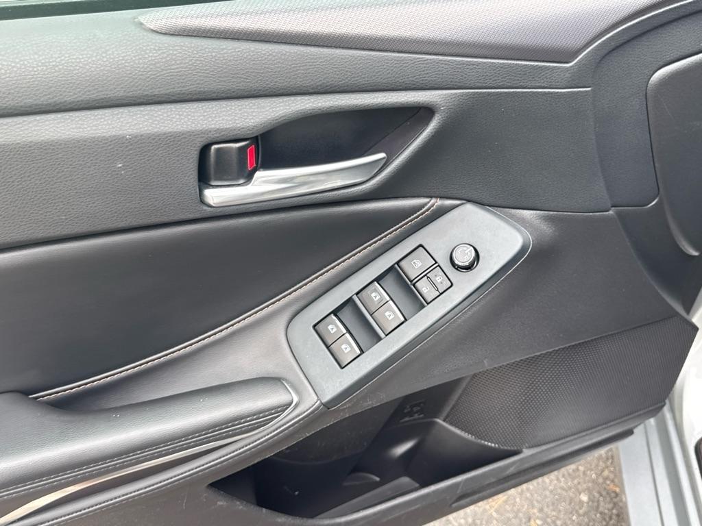 Toyota Avalon Hybrid XSE 2022