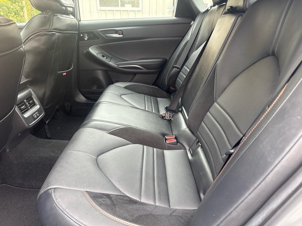 Toyota Avalon Hybrid XSE 2022