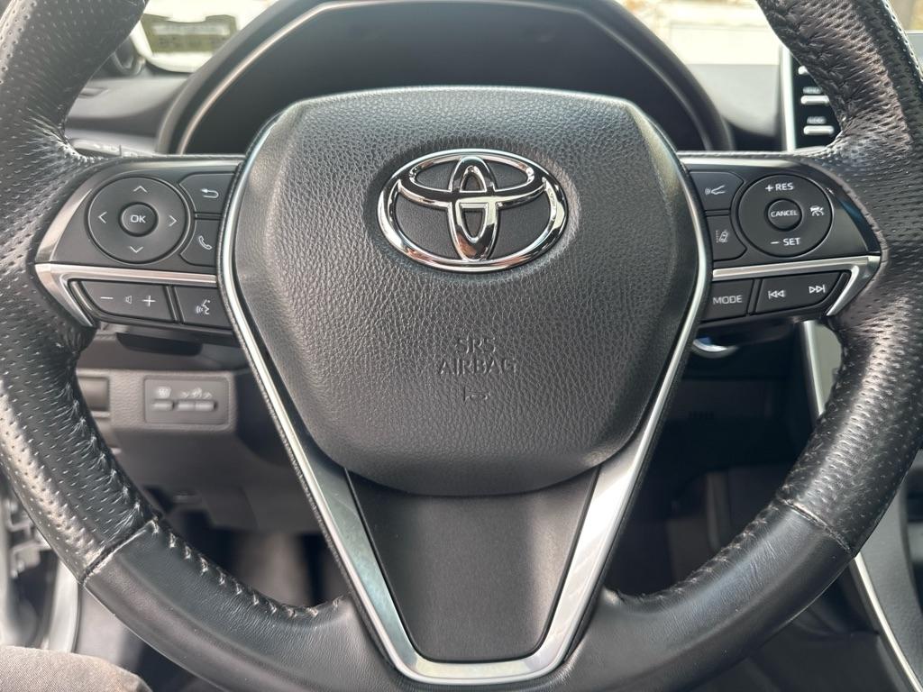 Toyota Avalon Hybrid XSE 2022