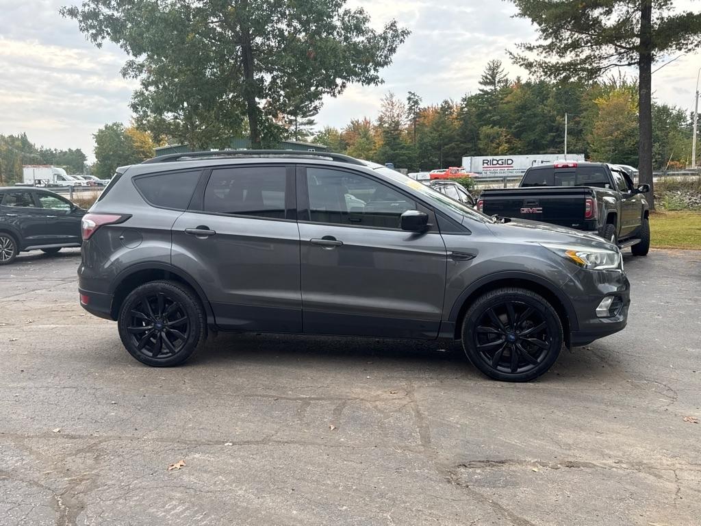 Ford Escape SE 4WD 2017
