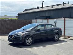 2020 Nissan Versa 