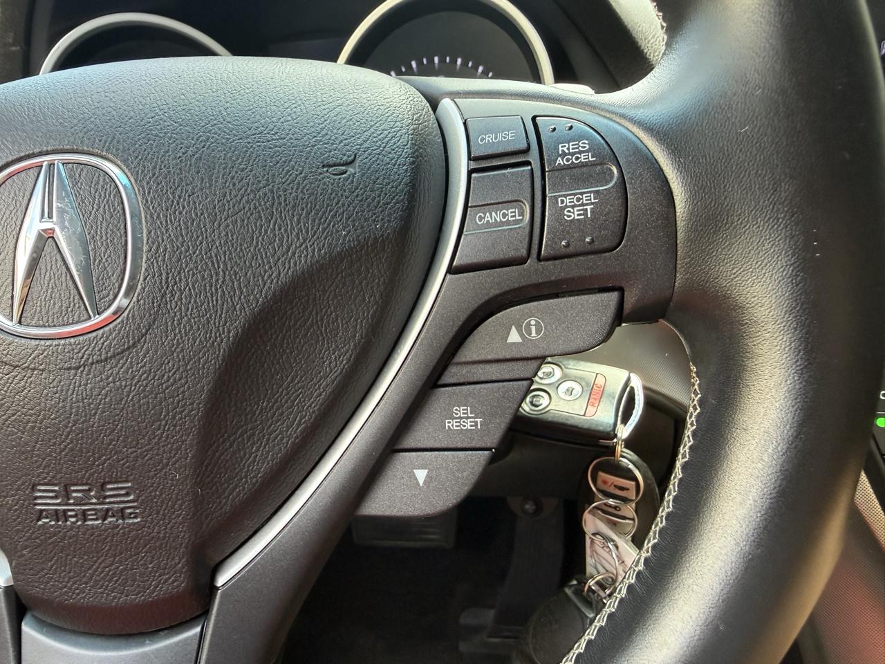 Acura TL 5-Speed AT SH-AWD 2010