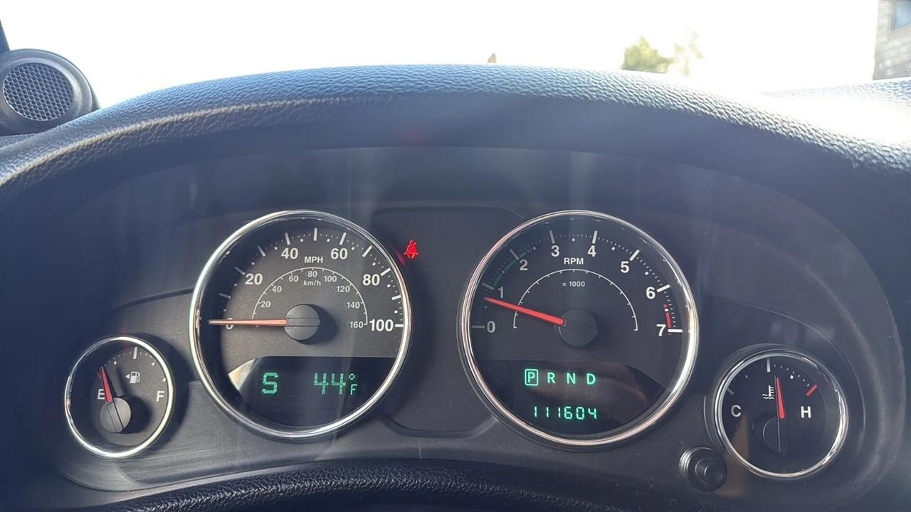 Jeep Wrangler Unlimited Sahara 4WD 2014