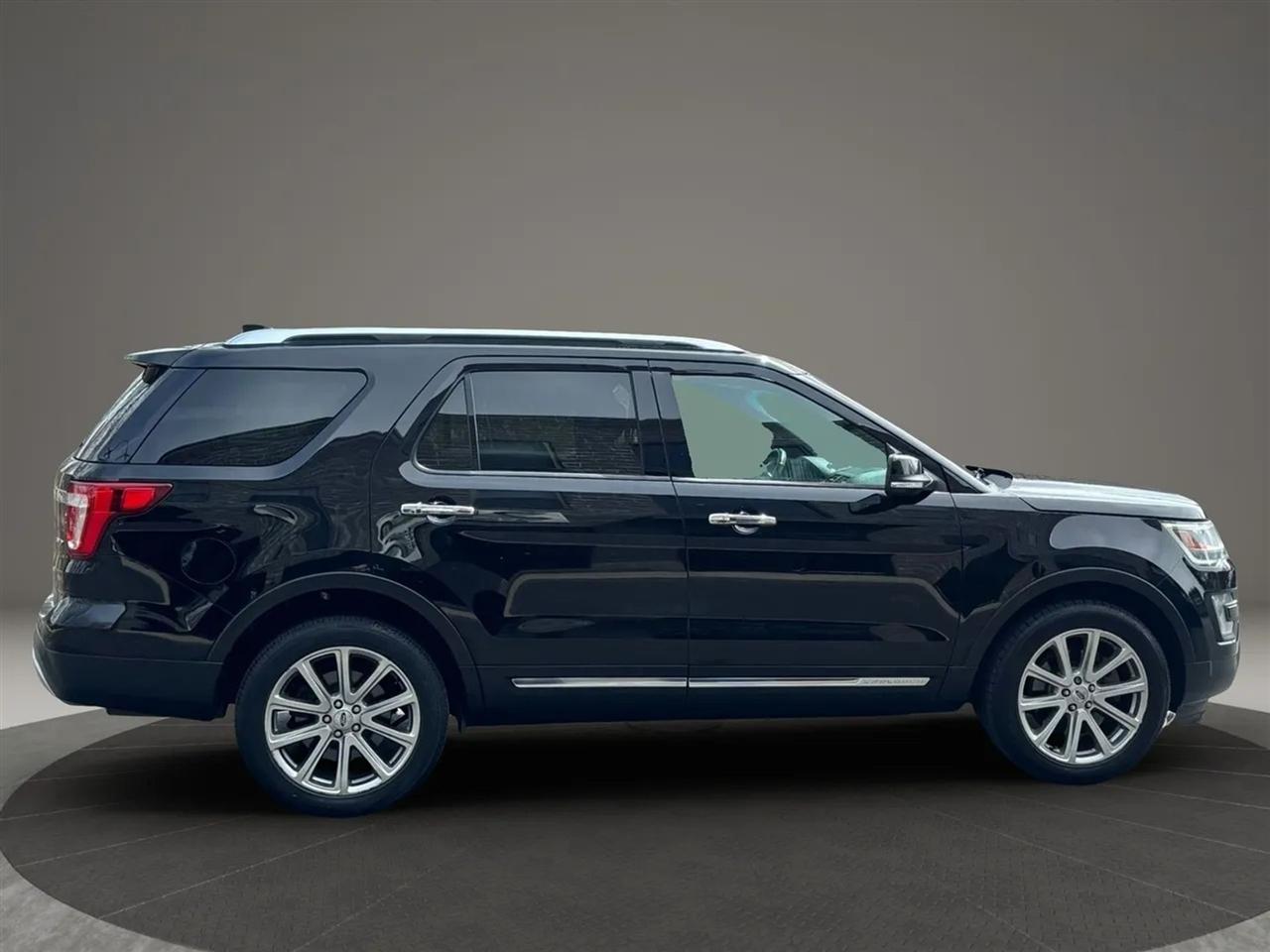 Ford Explorer Limited 4WD 2016