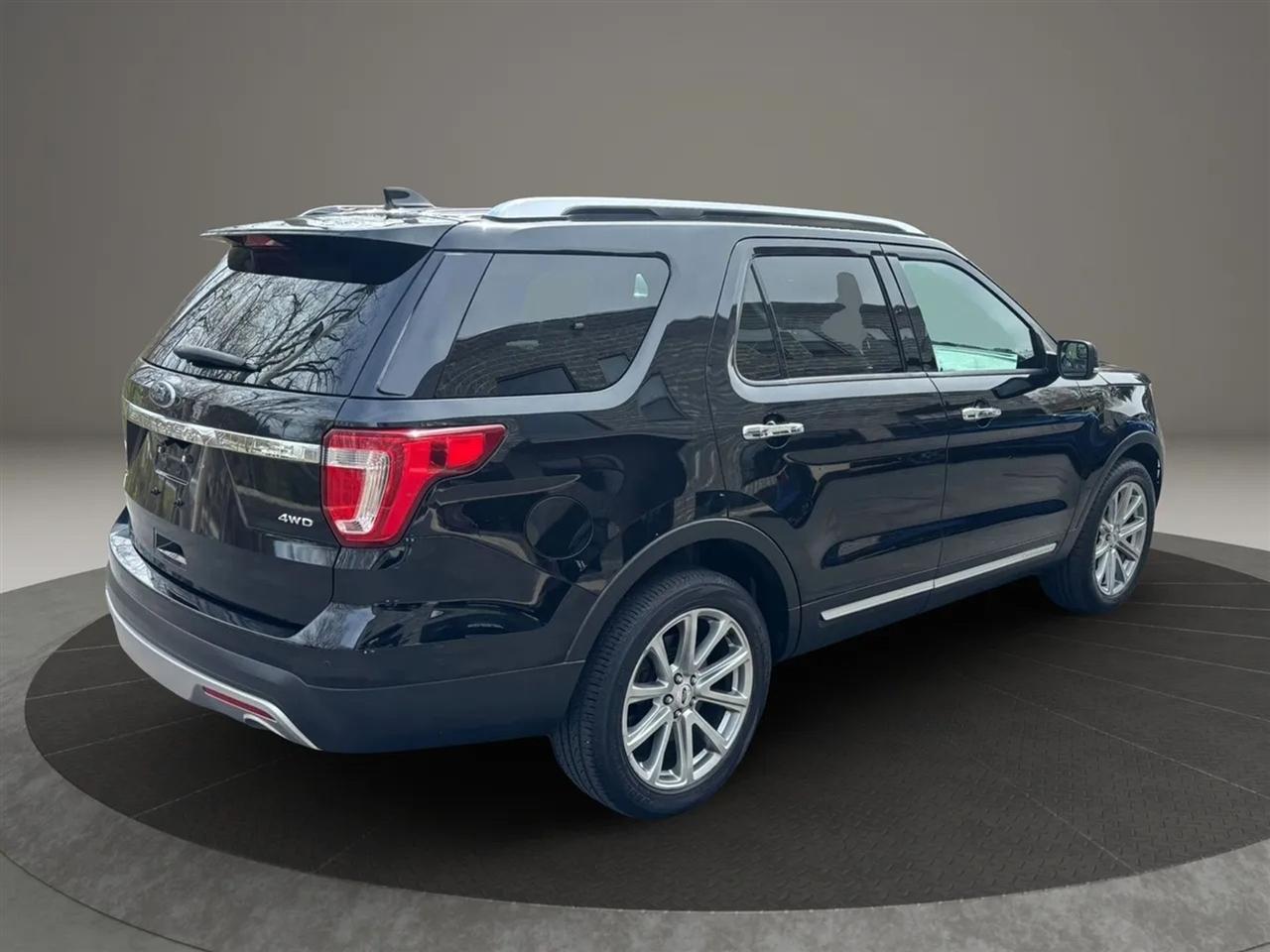 Ford Explorer Limited 4WD 2016