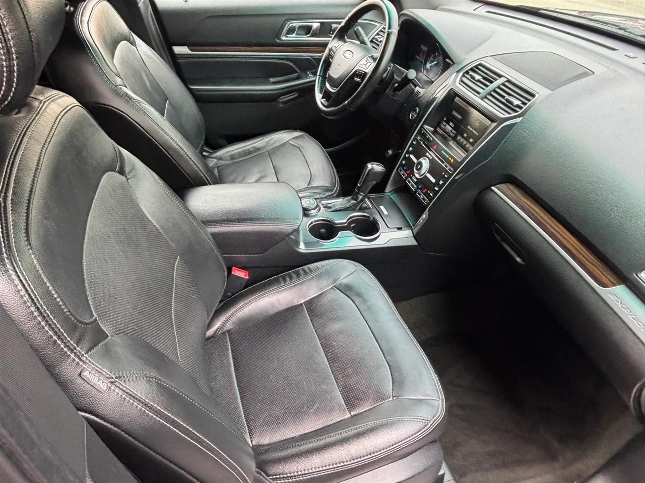 Ford Explorer Limited 4WD 2016