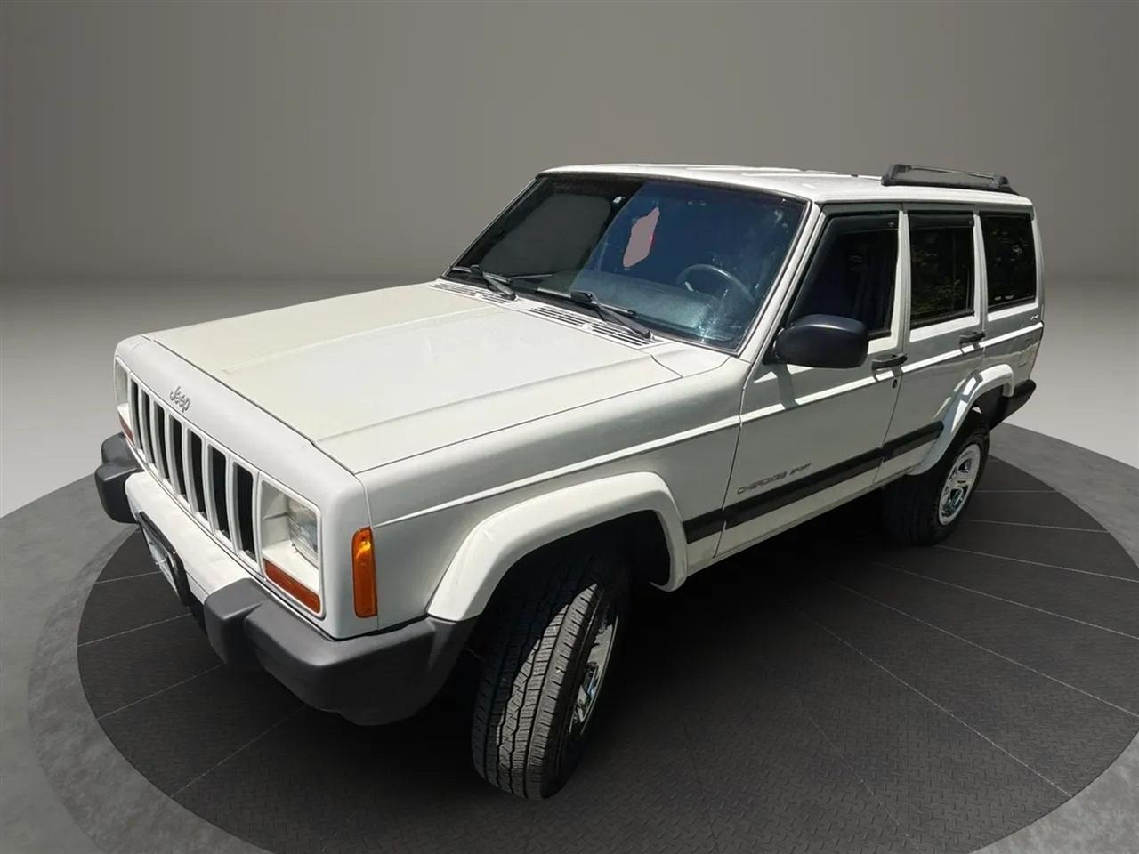 Jeep Cherokee Sport 4-Door 4WD 2000