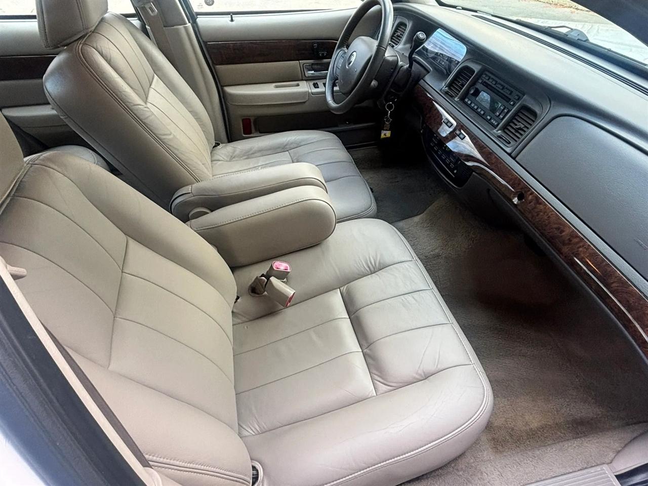 Mercury Grand Marquis LS 2009