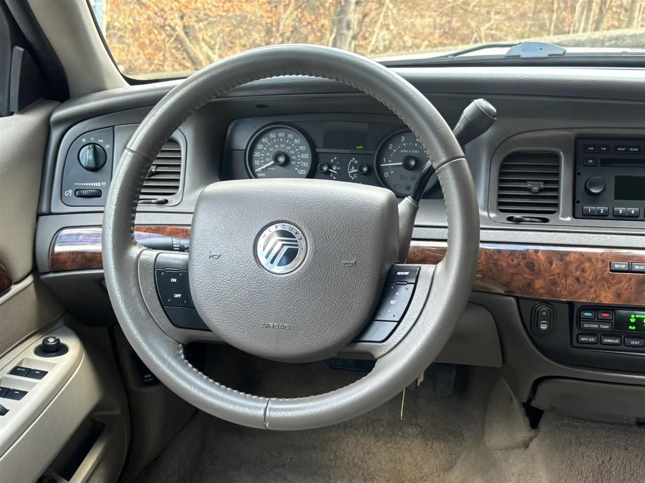 Mercury Grand Marquis LS 2009