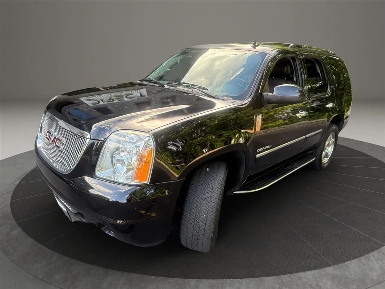 GMC Yukon Denali 4WD 2014