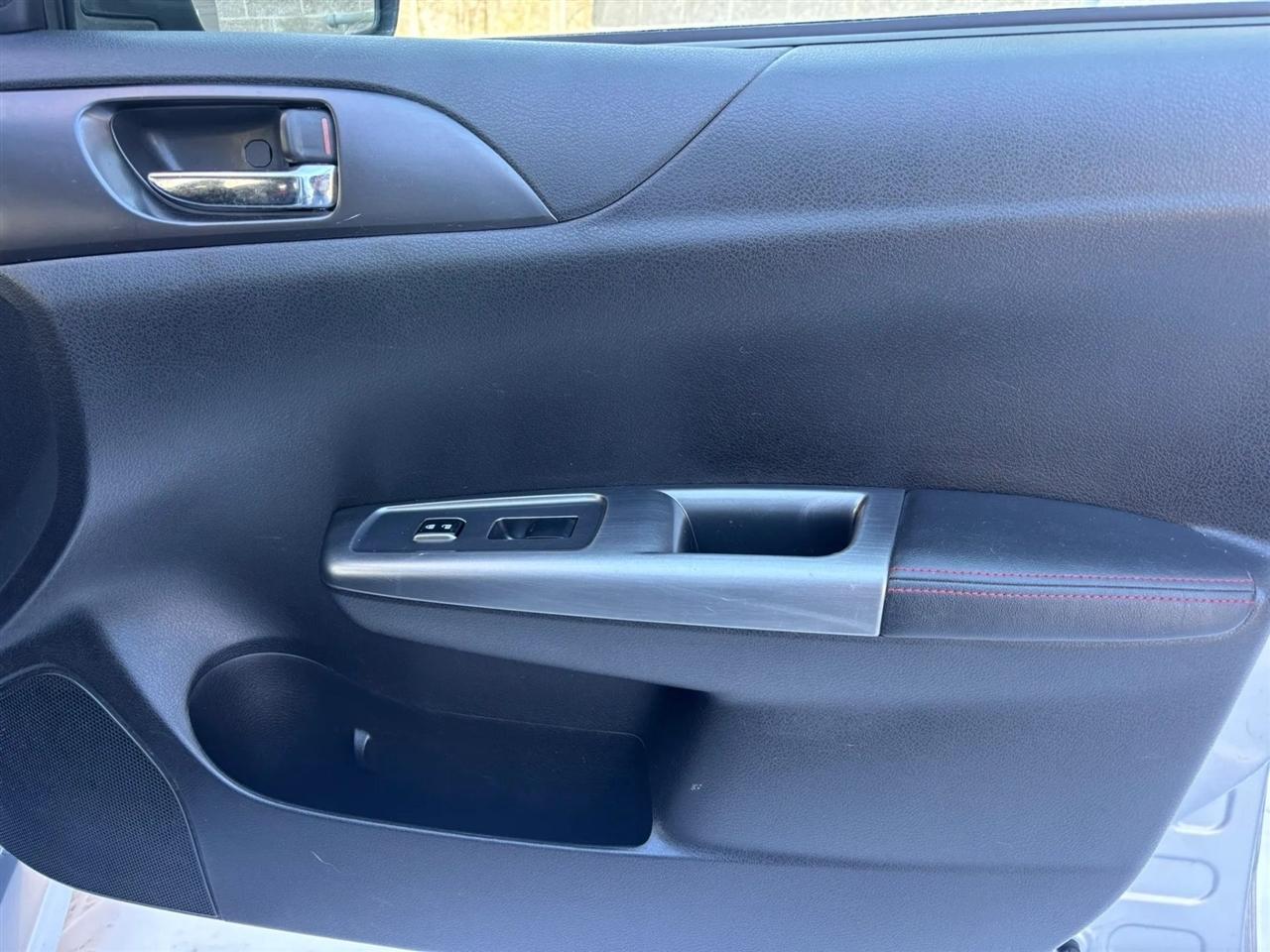Subaru Impreza WRX 5-Door 2013