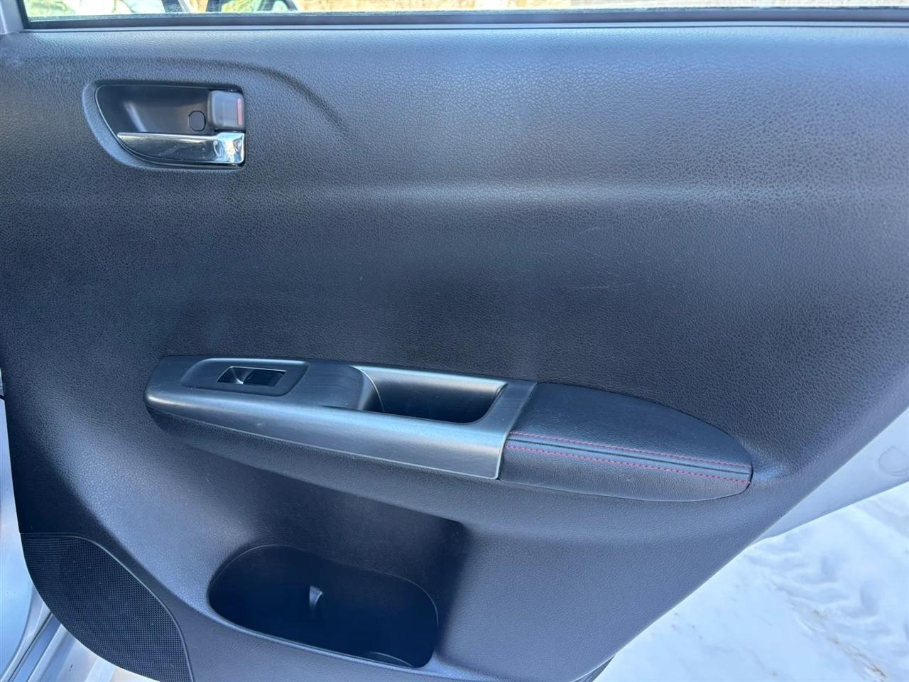 Subaru Impreza WRX 5-Door 2013
