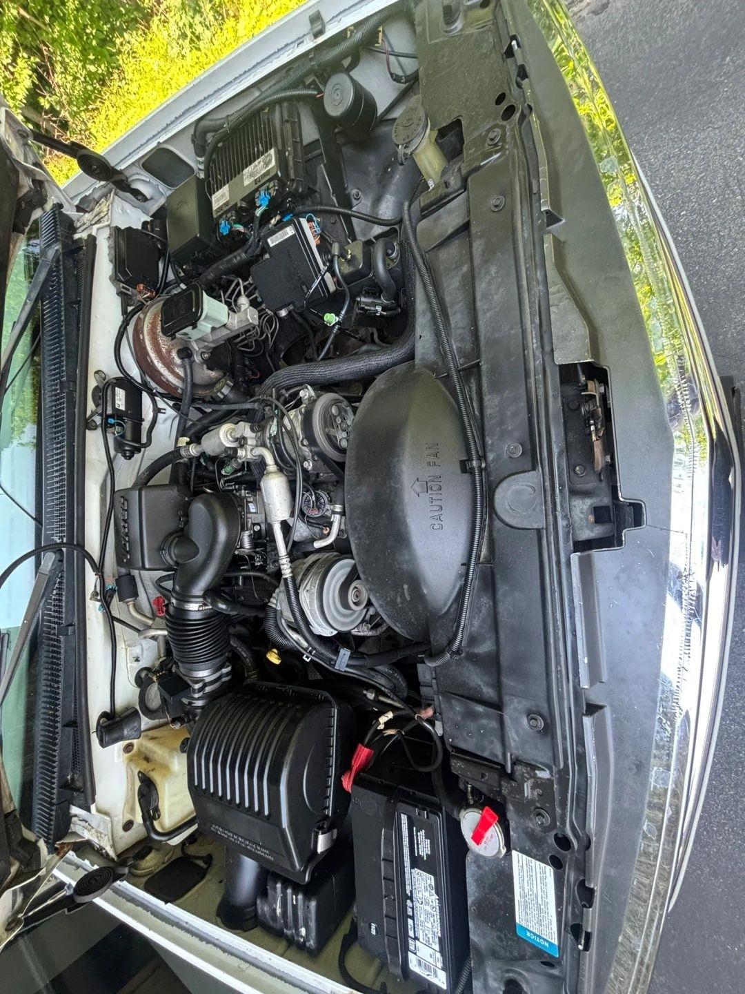 Chevrolet Suburban C1500 2WD 1999