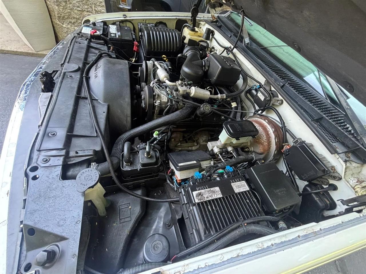 Chevrolet Suburban C1500 2WD 1999