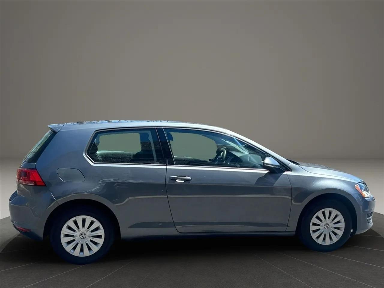 Volkswagen Golf TSI S 5M 2015