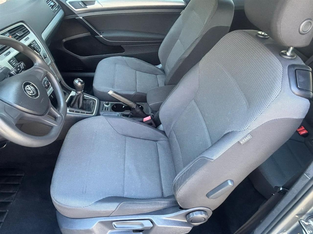 Volkswagen Golf TSI S 5M 2015