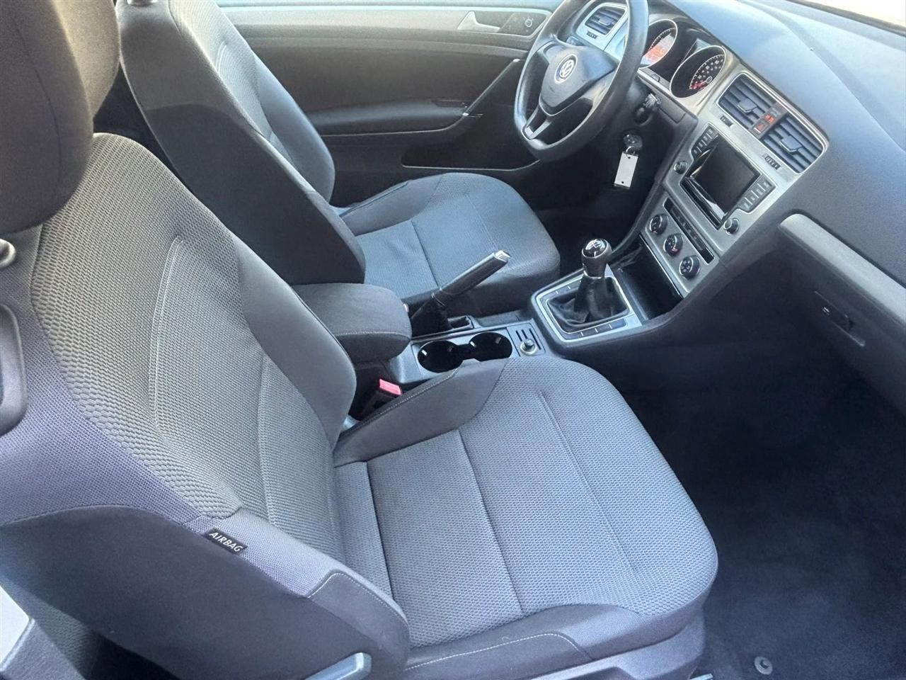 Volkswagen Golf TSI S 5M 2015
