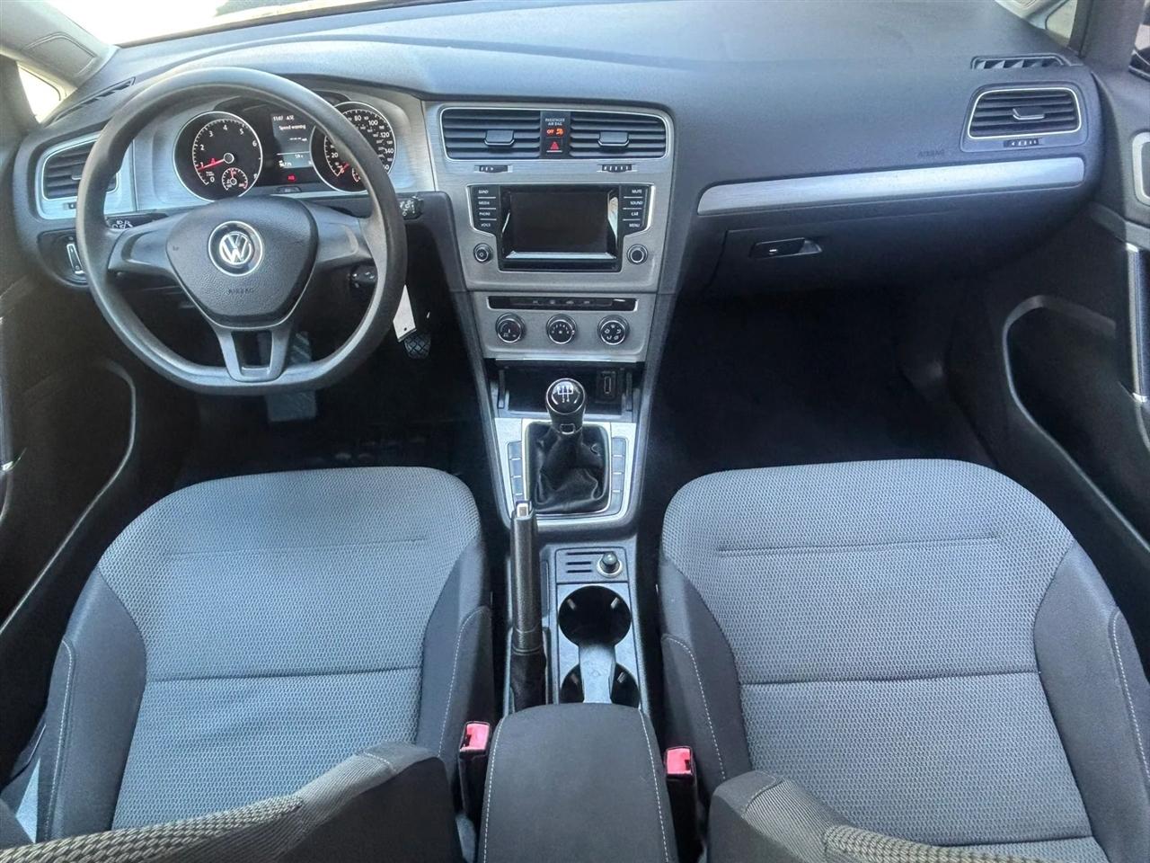 Volkswagen Golf TSI S 5M 2015