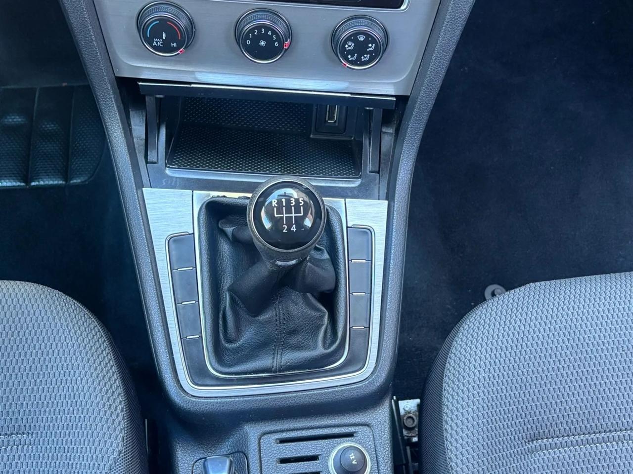 Volkswagen Golf TSI S 5M 2015