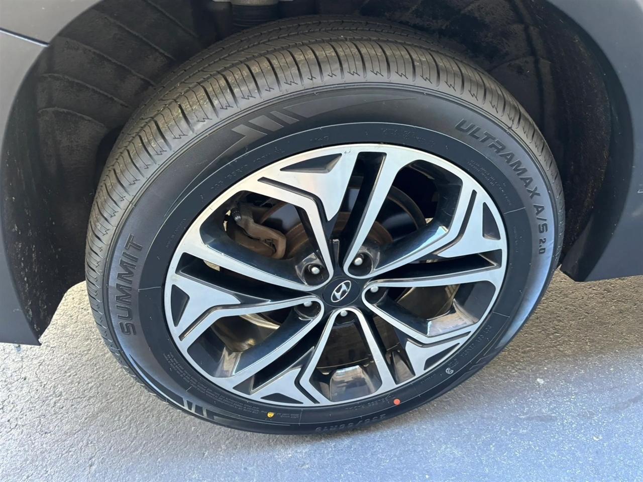 Hyundai Santa Fe SEL 2.0T AWD w/Convenience and Premium Packages 2020