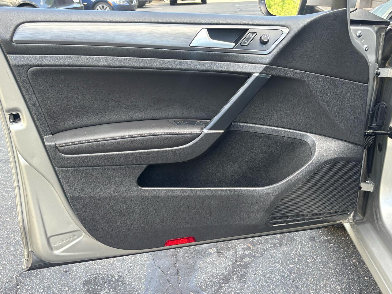 Volkswagen Golf TSI S 5M 2018