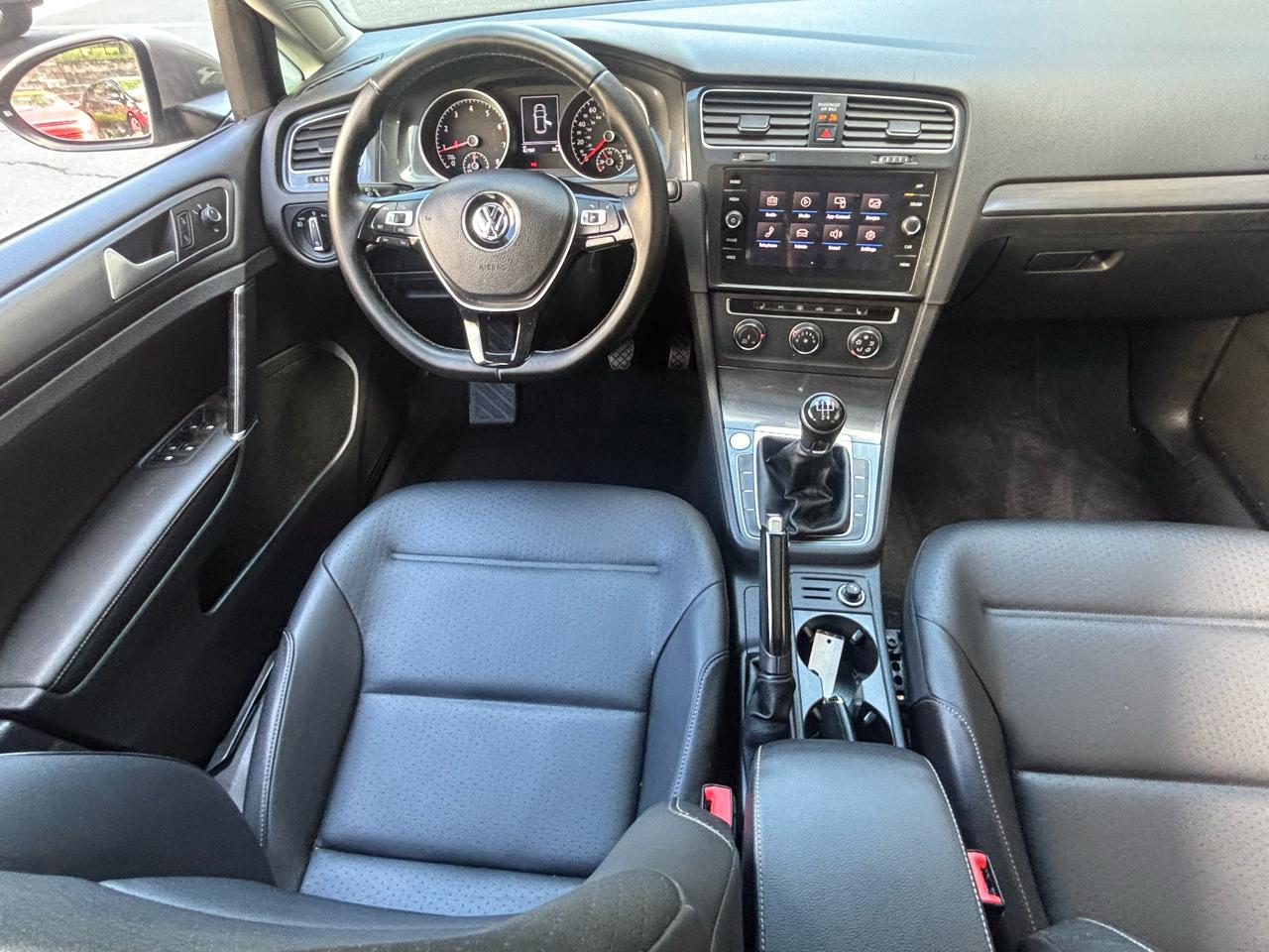 Volkswagen Golf TSI S 5M 2018