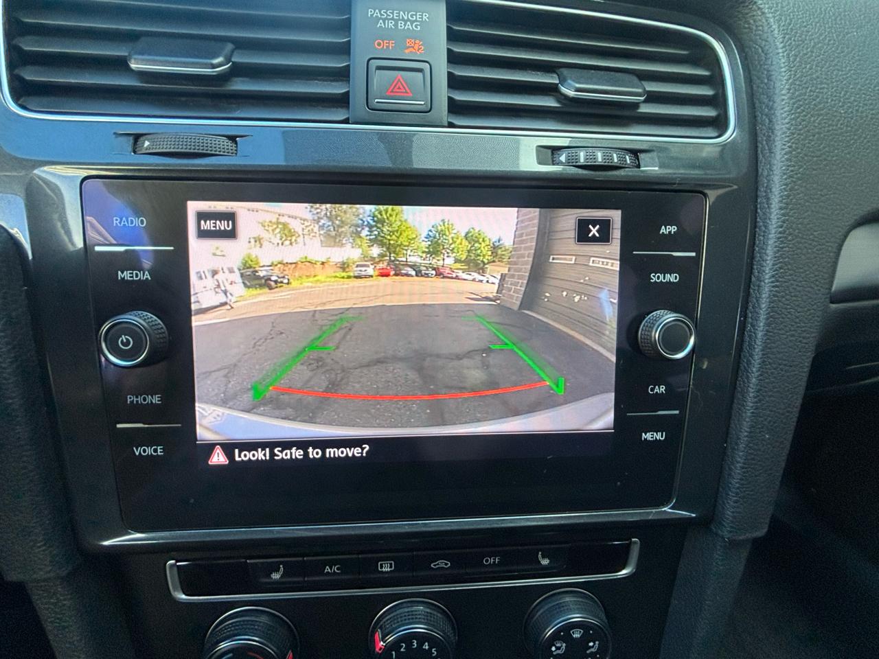 Volkswagen Golf TSI S 5M 2018