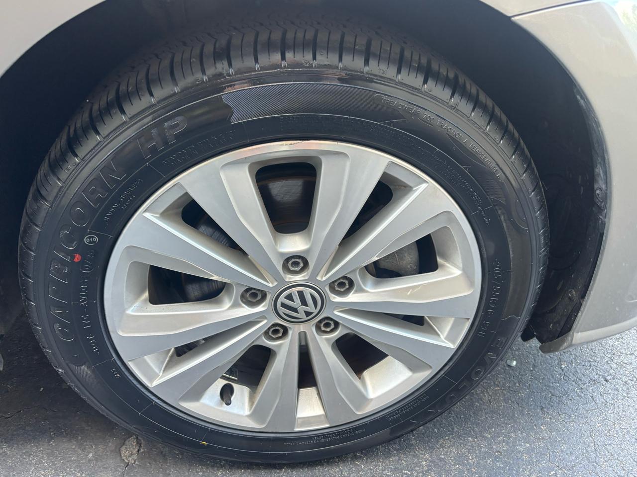 Volkswagen Golf TSI S 5M 2018