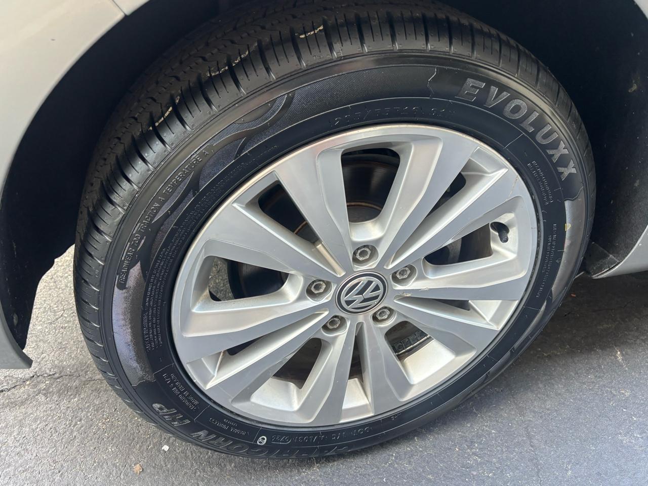 Volkswagen Golf TSI S 5M 2018