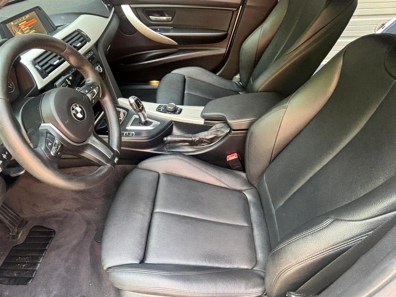 BMW 3-Series 320i xDrive 2015