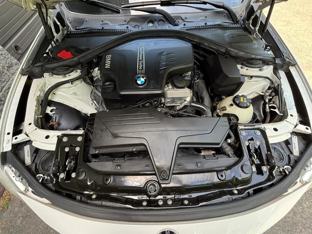 BMW 3-Series 320i xDrive 2015