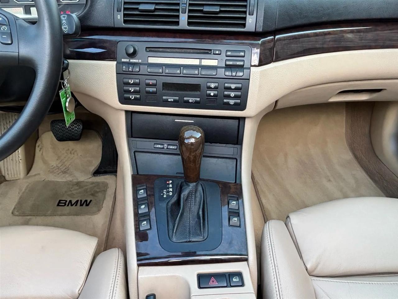 BMW 3-Series 330Ci convertible 2006