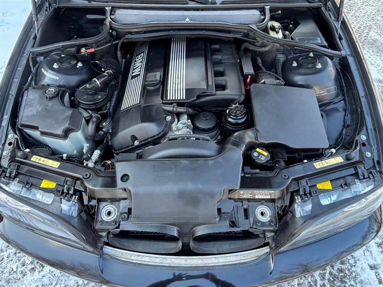 BMW 3-Series 330Ci convertible 2006