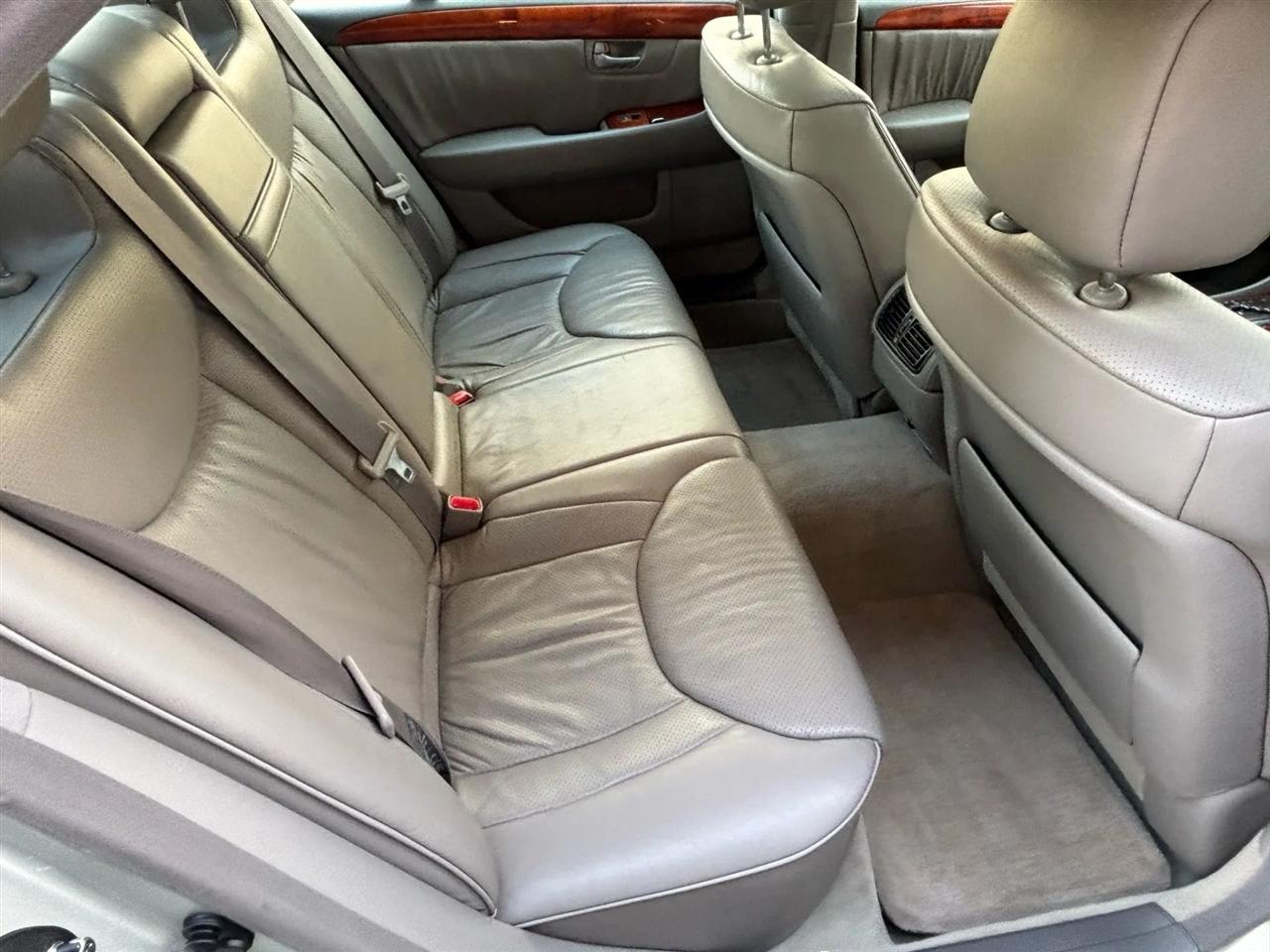 Lexus LS 430 Sedan 2003