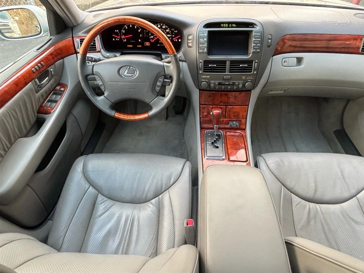 Lexus LS 430 Sedan 2003