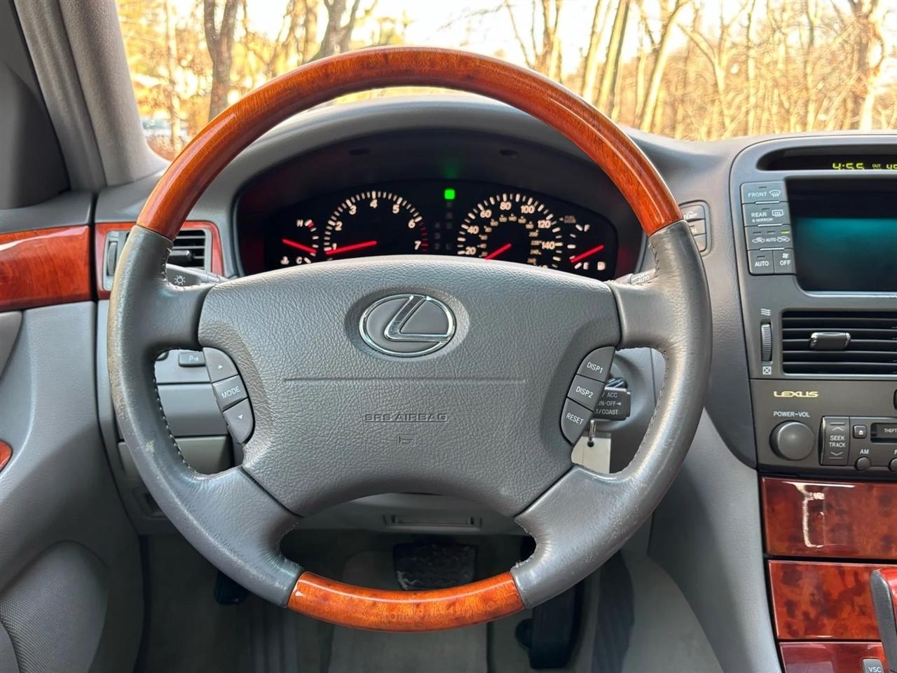 Lexus LS 430 Sedan 2003