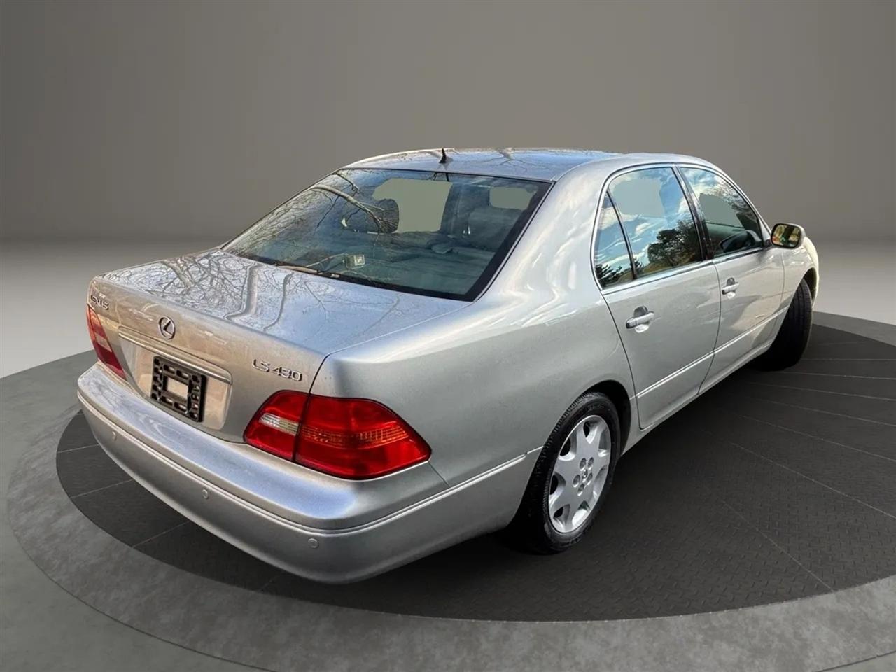 Lexus LS 430 Sedan 2003