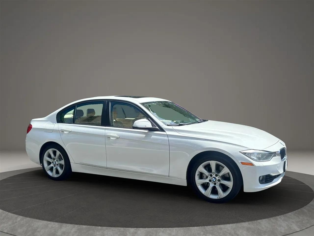 BMW 3-Series 335i xDrive Sedan 2014