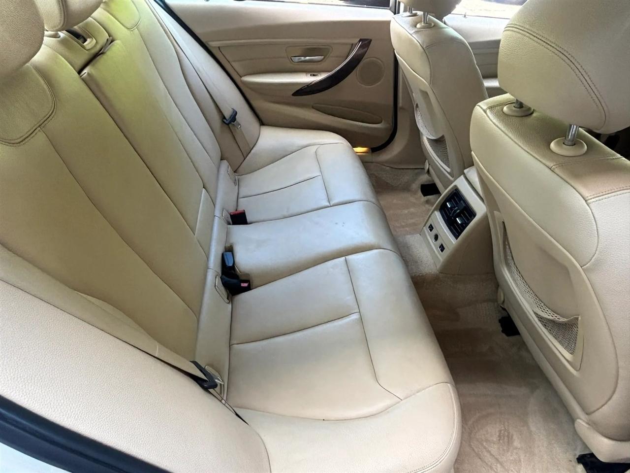 BMW 3-Series 335i xDrive Sedan 2014