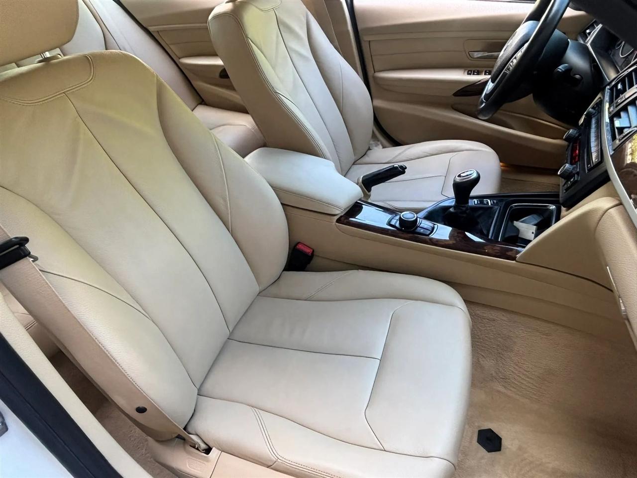 BMW 3-Series 335i xDrive Sedan 2014