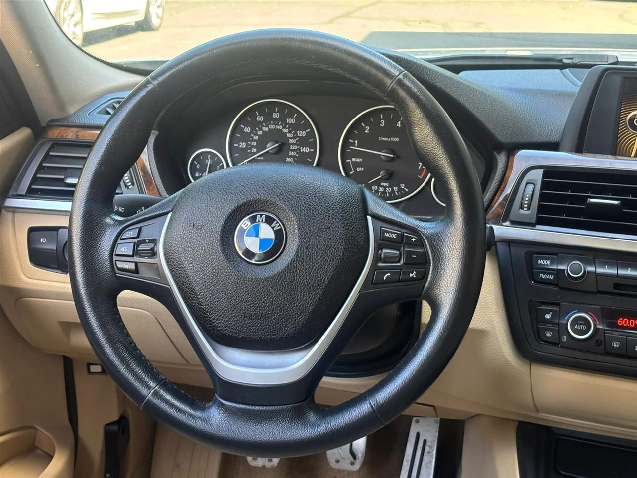 BMW 3-Series 335i xDrive Sedan 2014