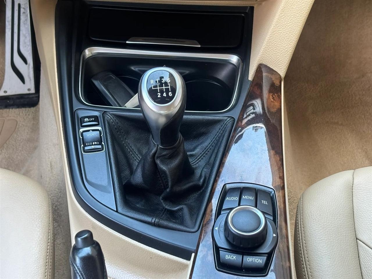 BMW 3-Series 335i xDrive Sedan 2014